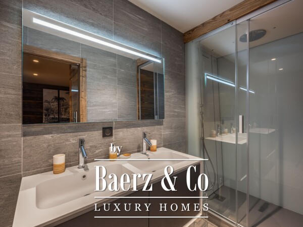 photo 8 Half chalet - 5 Bedrooms - Rochebrune