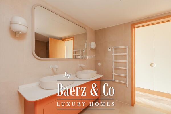 photo 24 Beautiful luxury home in Santa Clara