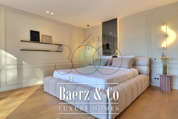 photo 17 CONTEMPORARY VILLA WITH UNOBSTRUCTED VIEW