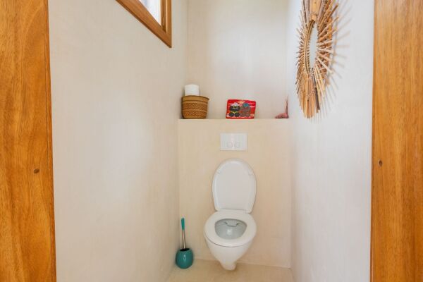 photo 14 Crown West 206