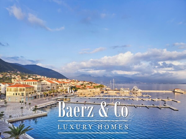 photo 4 Luxurious One Bedroom Apartment in Herceg Novi with Seaview