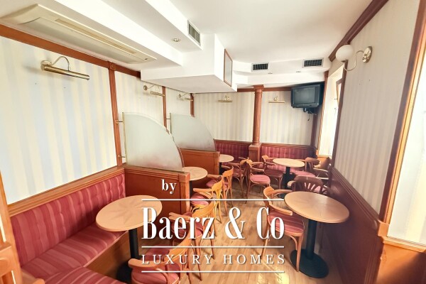 photo 11 Pula, Center- Housing Complex with two quality apartments and cafe bar, 272.02 m2