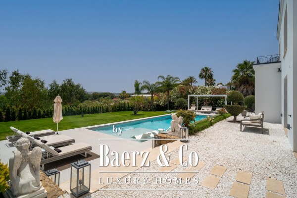photo 4 Beautiful luxury home in Sotogrande, La Reserva - Zona L
