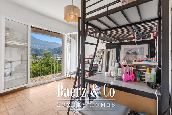 photo 11 ONLY 7 MINUTES FROM NICE LINGOSTIÈRE – BEAUTIFUL FAMILY VILLA WITH POOL