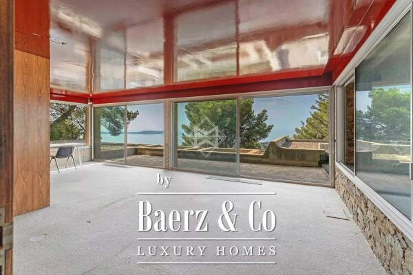 photo 15 A villa conceived as a livable sculpture, facing the sea and bathed in light