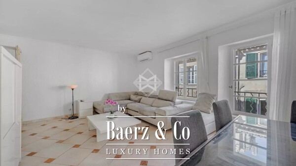 photo 3 Close to the port of Saint-Tropez