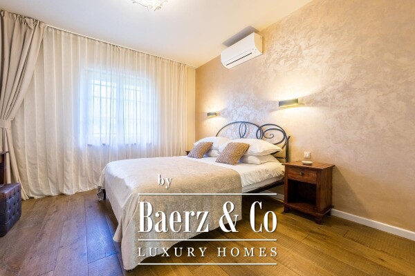 photo 16 Šibenik, Martinska, beautiful stone villa with a swimming pool, garden and playground