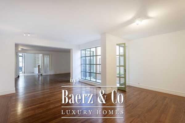 photo 17 T3 Duplex  Condominium with pool in Principe Real