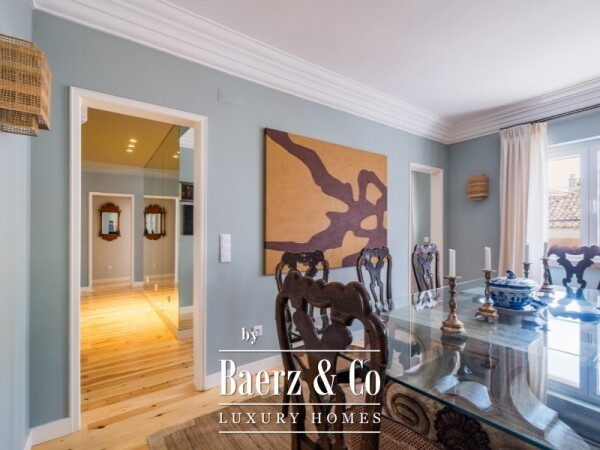 photo 16 Lapa | Exclusive 2 Bedroom Apartment with 2 Suites and 3 Living Rooms