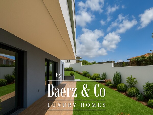 photo 3 4 bedroom villa with garage and swimming pool, in Manique, Estoril