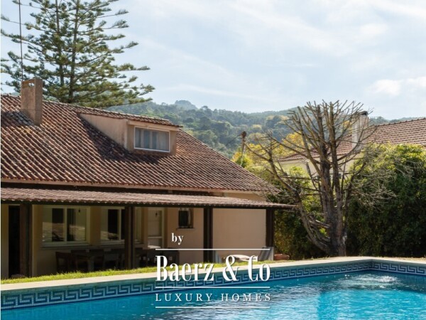 photo 2 8 bedroom villa with garden and swimming pool, in Galamares, Sintra