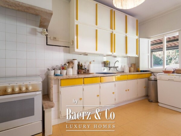 photo 20 8 bedroom villa with garden and swimming pool, in Galamares, Sintra