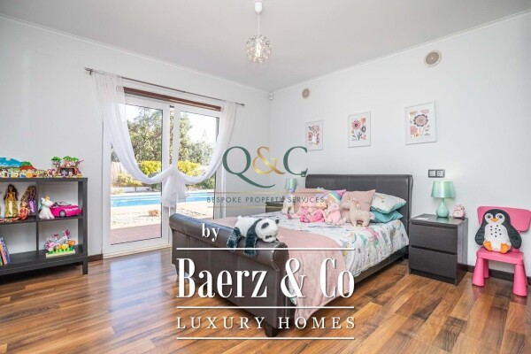 photo 15 Beautiful luxury home in Quarteira, Quarteira