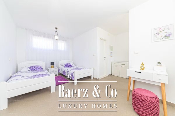 photo 31 Kaštel Sućurac, beautiful house with swimming pool in the first row to the sea