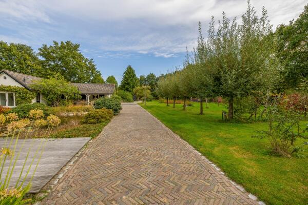 photo 64 Kaldersedijk 8