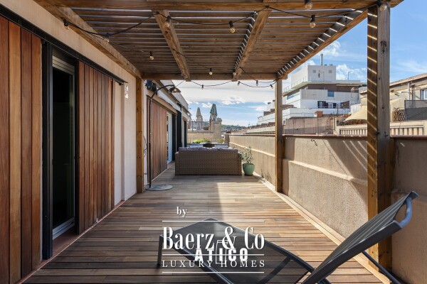 photo 2 Penthouse for rent in Ciutat Vella