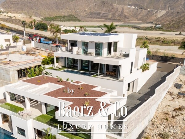 photo 12 Fantastic newly built villa Tenerife south