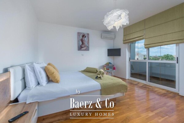 photo 7 Istria, surroundings of St. Lovrec, house with 6 bedrooms 380m2 with swimming pool, gym and sauna