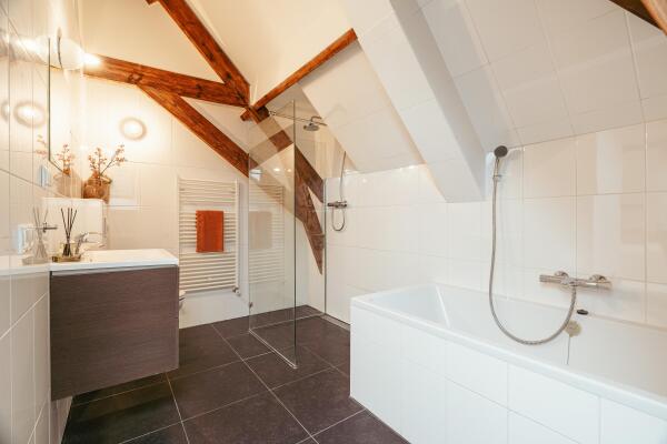 photo 33 Van Baerlestraat 17 3