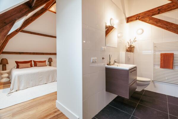 photo 32 Van Baerlestraat 17 3