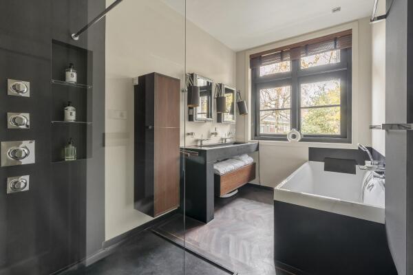 photo 21 Tintorettostraat 10 1