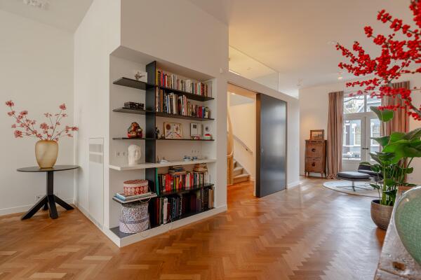 photo 17 Van Breestraat 45