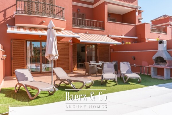 photo 2 Townhouse in the prestigious area of El Duque