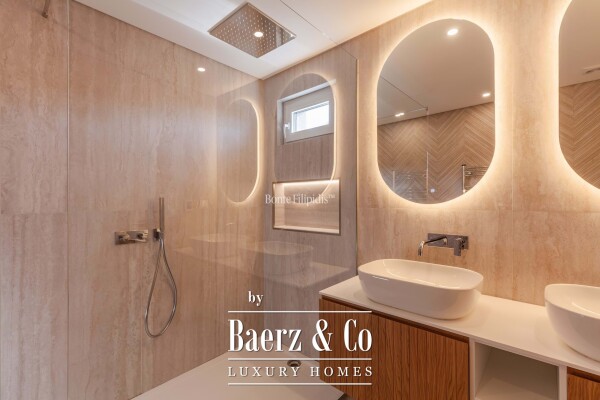 photo 28 Beautiful luxury home in Carcavelos e Parede, Parede