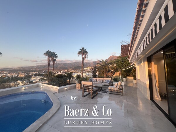 photo 1 Charming renovated villa in an excellent location.