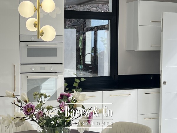 photo 19 Charming renovated villa in an excellent location.