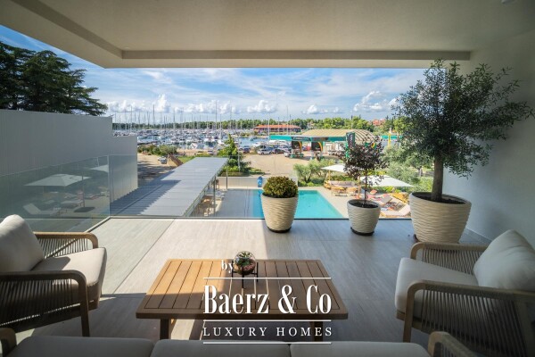 photo 1 Istria, Novigrad, luxury apartment with sea view