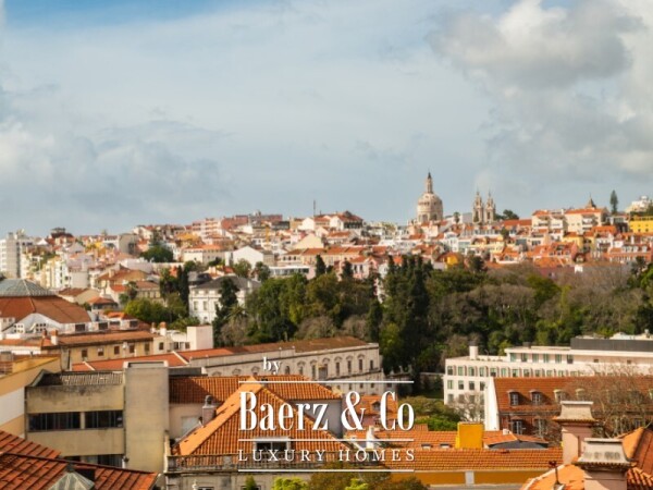 photo 10 Discover this exceptional two-bedroom apartment in Príncipe Real, offering truly breathtaking views.