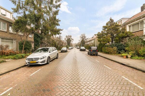 photo 35 Henriëtte Bosmansstraat 54