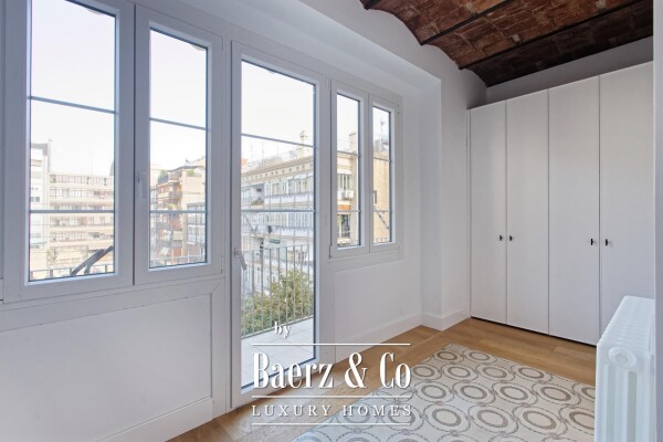 photo 15 Absolute Luxury: Exclusive Renovated Residence in a Historic Finca Regia   Eixample Dreta