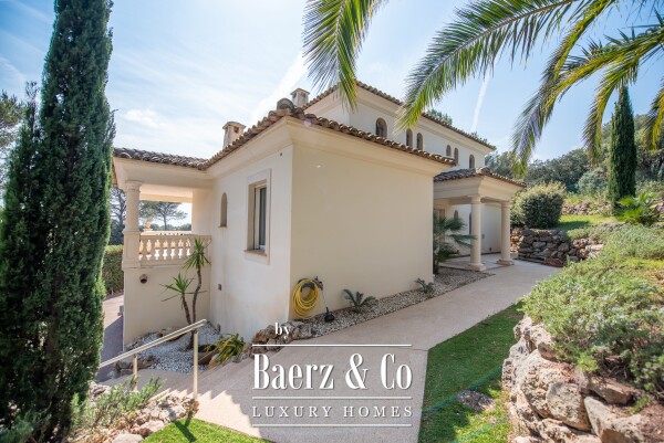 photo 26 For Sale : 6-bedroom villa with infinity pool - Secure private estate - Saint-Raphaël, near golf courses, sea view