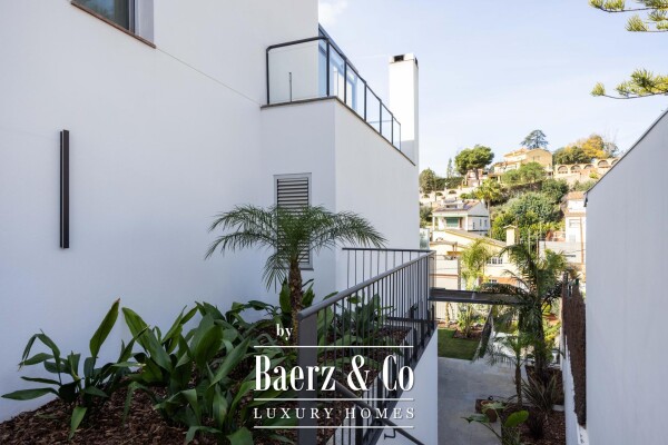 photo 17 Contemporary Elegance, Absolute Light and an Exclusive Lifestyle