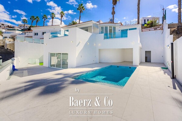 photo 2 Unique opportunity in ideal location in Tenerife