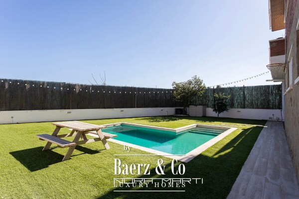 photo 11 Independent house with a pool, garden, and large terraces in La Plana – Bellsoleig