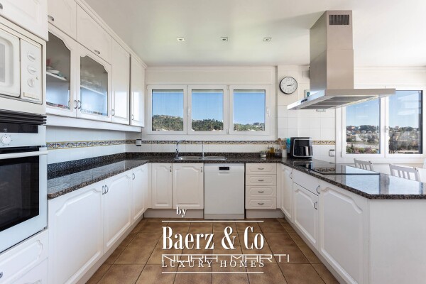 photo 17 Independent house with a pool, garden, and large terraces in La Plana – Bellsoleig