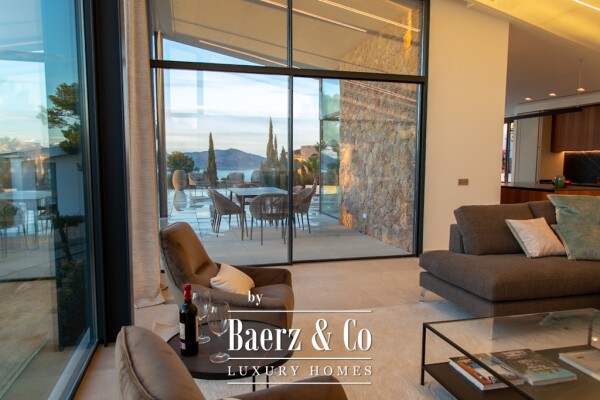 photo 10 Fantastic villa with panoramic views and exclusive furnishings