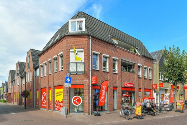 photo 54 Veenderweg 4