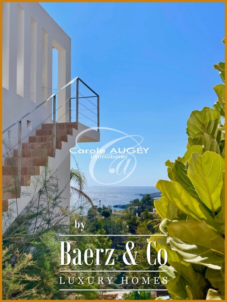 photo 5 IBIZA   Roca Llisa   Villa suspended above the sea