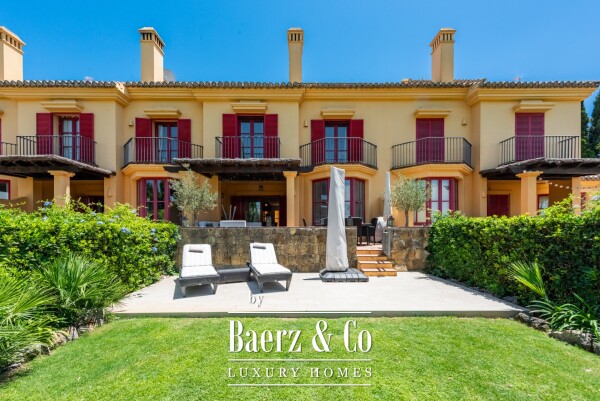 photo 2 Beautiful luxury home in Sotogrande, Sotogrande Alto - Los Carmenes de Almenara