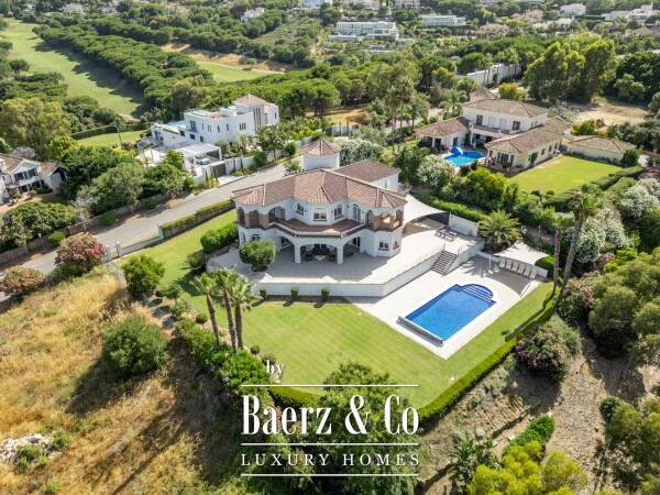 photo 1 Beautiful luxury home in Sotogrande, Sotogrande Alto - Zona F