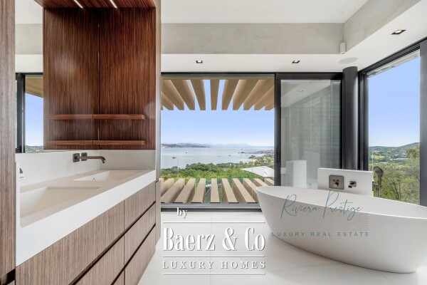 photo 15 Contemporary Villa with Panoramic Views over the Gulf of Saint-Tropez – Gassin
