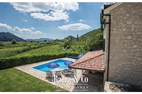 photo 4 Metković, Desne, rustic three-story villa