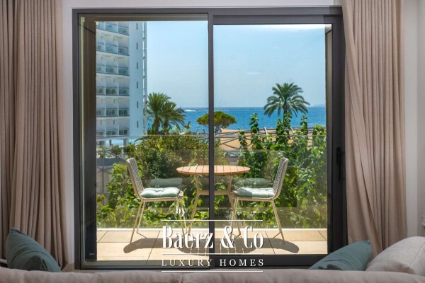 photo 1 Beautiful luxury home in Playa D'en Bossa, Playa D'en Bossa