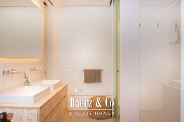photo 19 Beautiful luxury home in Playa D'en Bossa, Playa D'en Bossa