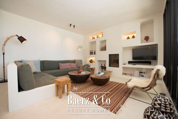 photo 4 Beautiful luxury home in Cala Tarida, Cala Tarida