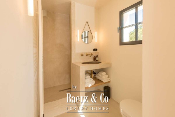 photo 16 Beautiful luxury home in Cala Tarida, Cala Tarida